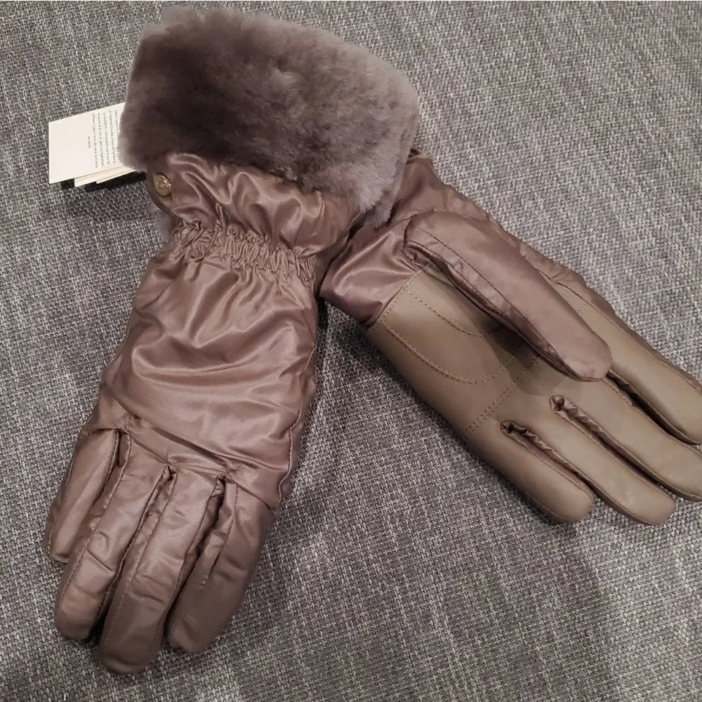 🆕️UGG Shearling-Trim Leather-Palm Gloves water resistant touchscreen📲🧤  …